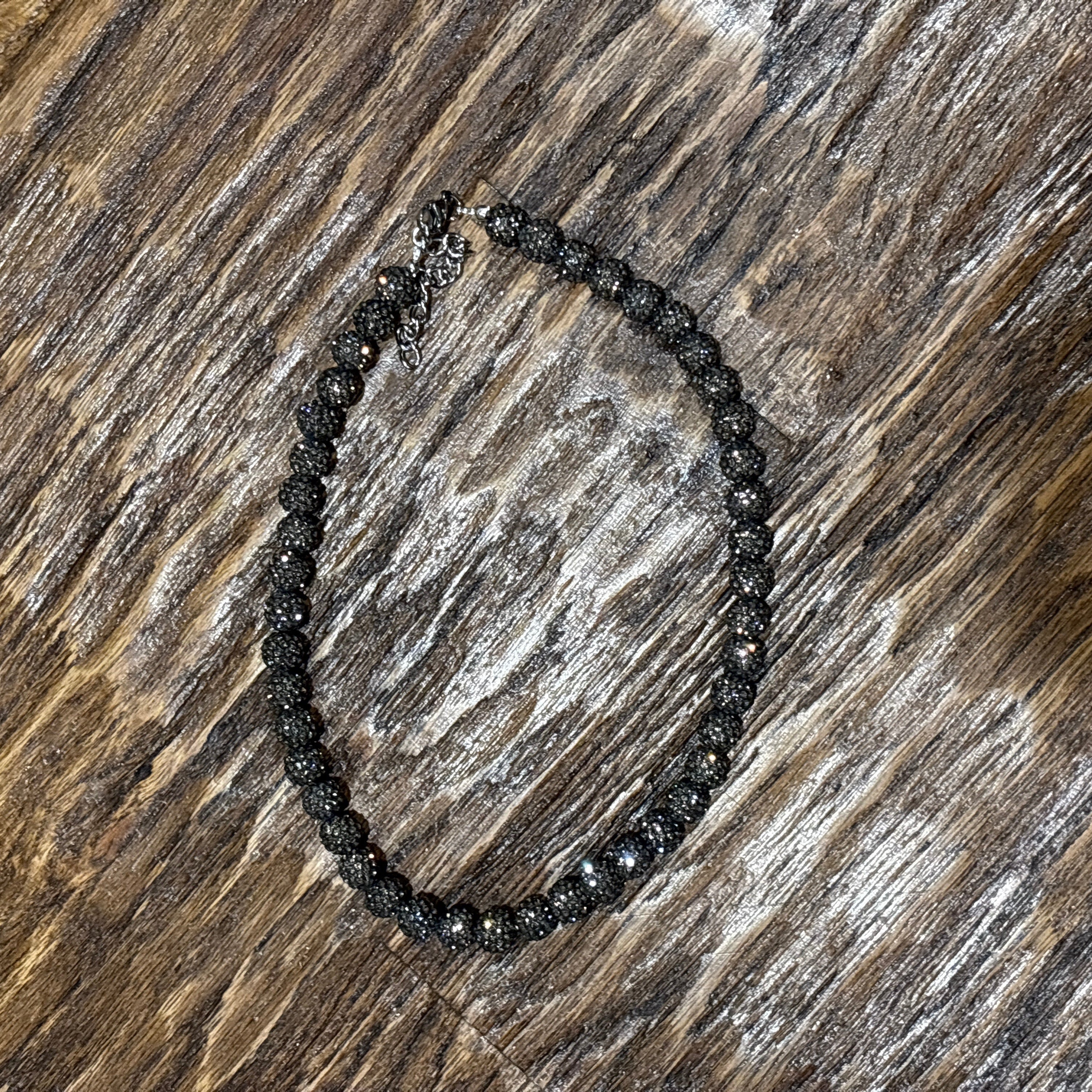 Grey Rhinestone Neckless EARTHLYBEADS ®